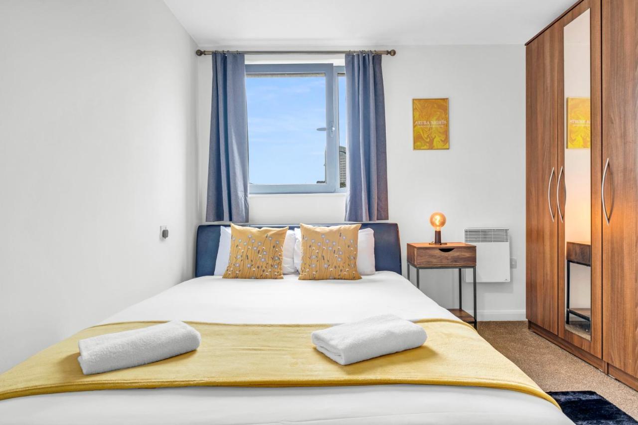 Stylish 4Th Floor 2 Bedroom En Suite City Centre Apartment With Parking By Azura Nights Birmingham Extérieur photo
